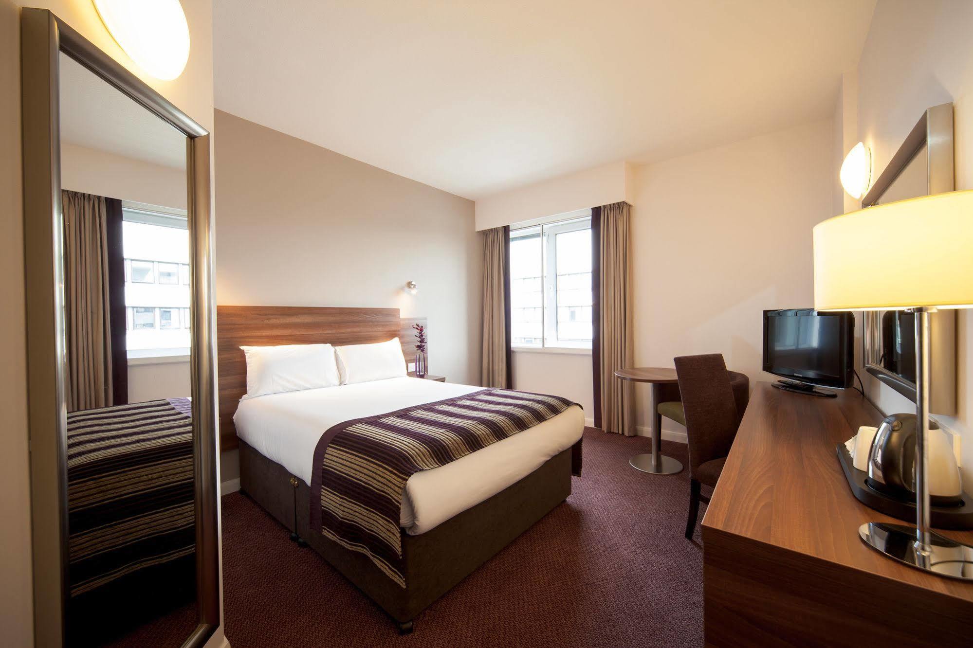 Leonardo Hotel London Croydon - Formerly Jurys Inn Ngoại thất bức ảnh